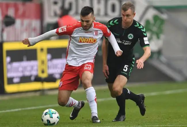 不准确的媒 不准确的媒