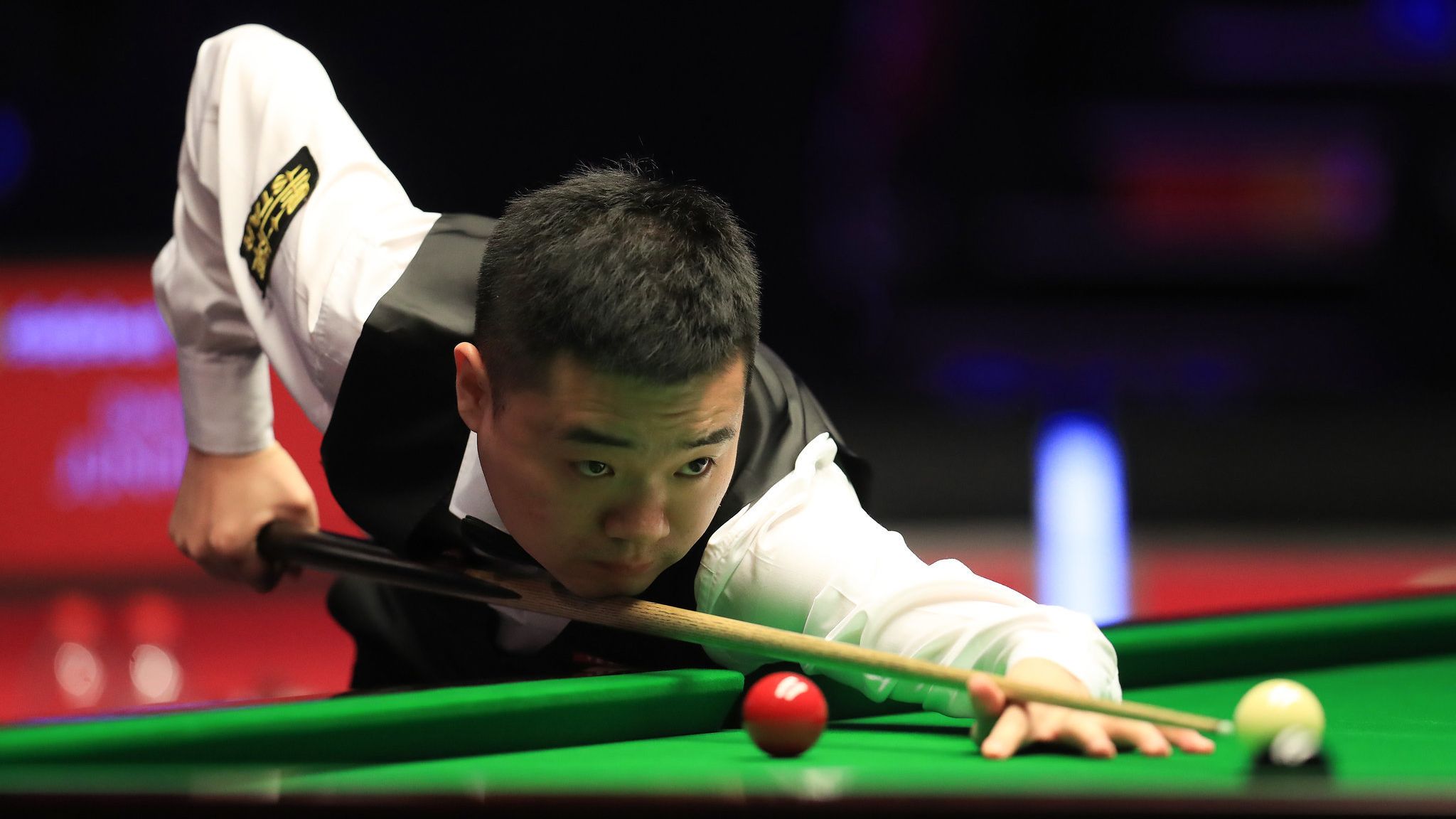 士对冠军的 士对冠军的