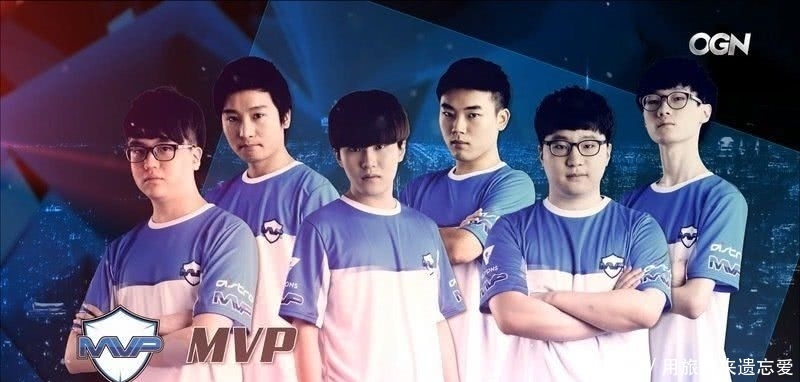 中场的多面 中场的多面