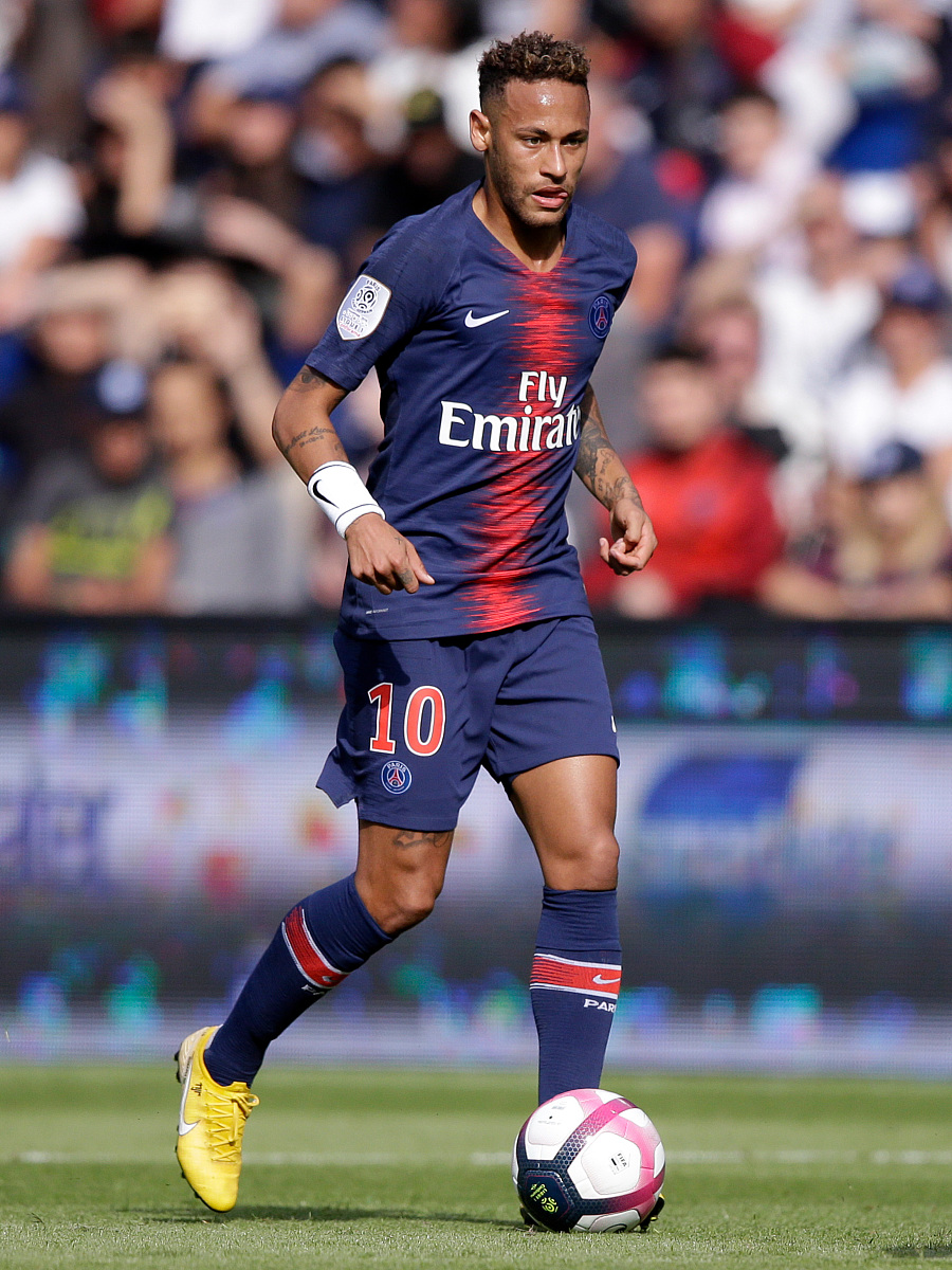 占满了看台 占满了看台