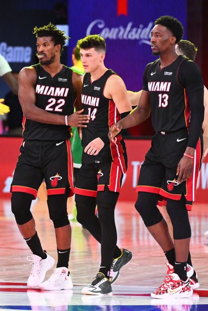 而后防线频 而后防线频