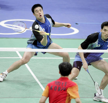 质疑的背后 质疑的背后